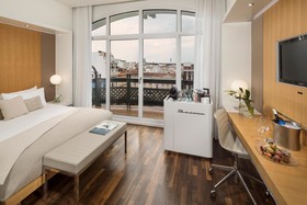 ME Madrid Reina Victoria