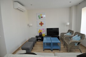 Mola! Suites