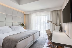 NH Collection Madrid Colon