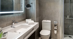 NH Collection Madrid Colon