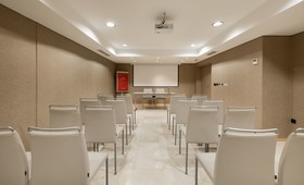 NH Collection Madrid Colon