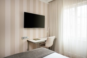 NH Collection Madrid Colon