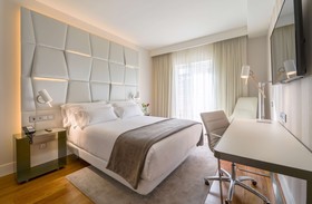 NH Collection Madrid Colon