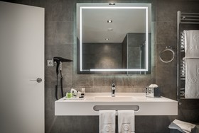 NH Collection Madrid Colon