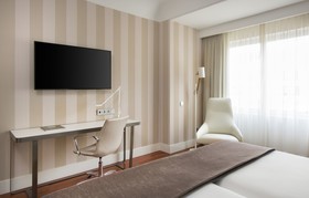 NH Collection Madrid Colon