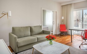 NH Collection Madrid Colon