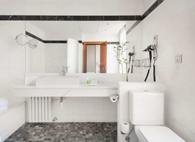 Avani Alonso Martínez Madrid Hotel