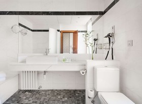 Avani Alonso Martínez Madrid Hotel