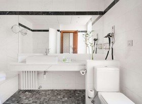 Avani Alonso Martínez Madrid Hotel