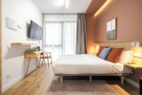 Olala Vallecas Mini Hotel