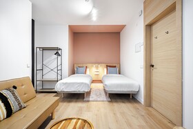 Olala Vallecas Mini Hotel
