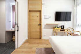 Olala Vallecas Mini Hotel