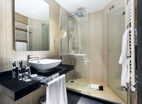 Hotel Boutique One Shot Luchana 22