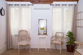 Oriente Palace Apartments