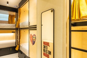 Petit Hostel Palacio Real