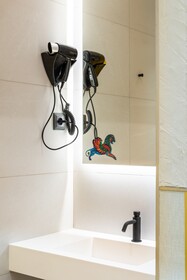 Petit Hostel Palacio Real