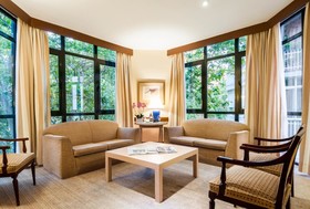 Espahotel Plaza Basílica