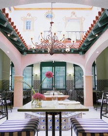 Pullman Madrid Airport & Feria