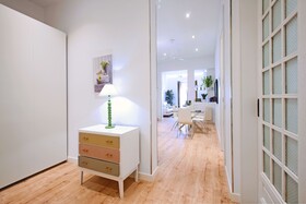 Reina Sofía Boutique by Madflats Collection