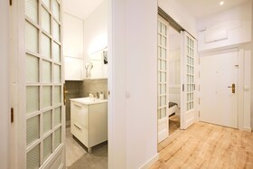 Reina Sofía Boutique by Madflats Collection