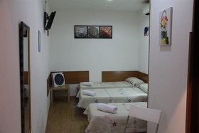 Casa De Huespedes Lemus
