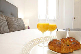 Sofía by Madflats Collection