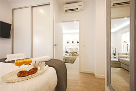 Sofía by Madflats Collection