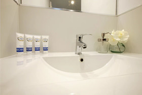 Sofía by Madflats Collection