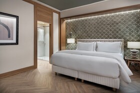 The Westin Madrid Cuzco