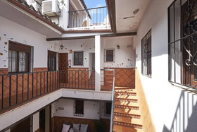 Toledo Rooms