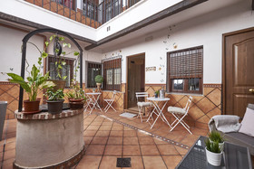 Toledo Rooms