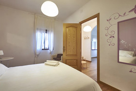 Toledo Rooms