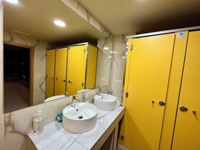 Velvet Hostels