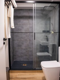 Vr Obregon Apartments