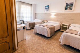 Hostal Gran Via