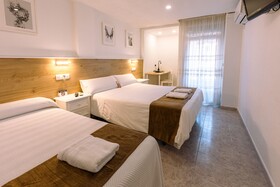 Hostal Gran Via