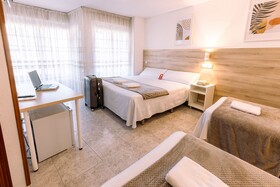 Hostal Gran Via