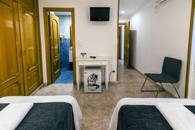 Hostal Gran Via
