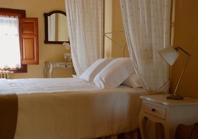 La Casona De Éboli