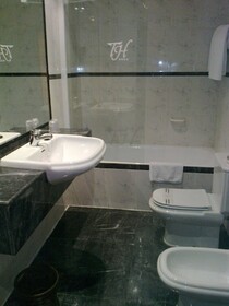 Aeropuerto Ifema Madrid Torre Premium