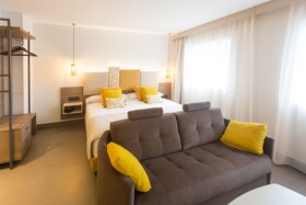 Hotel UrbanA +++ Tres Cantos
