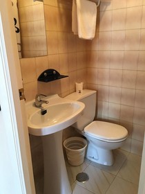 Hostal Cervantes