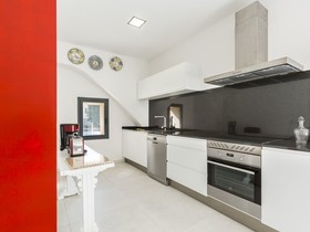 Residence by G Can Rochet