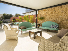 Residence by G Can Rochet