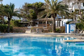 Alua Suites Las Rocas