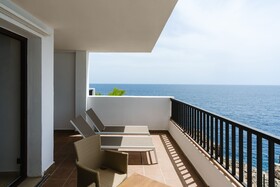 Alua Suites Las Rocas