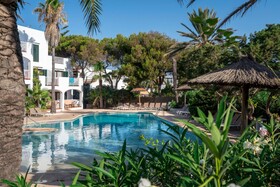 Alua Suites Las Rocas