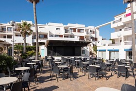 Alua Suites Las Rocas