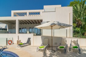 Cala Llonga