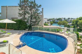 Cala Llonga